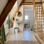 Tiny Private City Rooms Haarlem